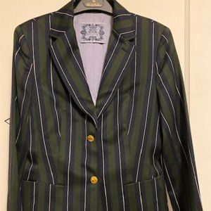 Brooks Brothers Women Blazer with Gold Fleece Button. Size 6
